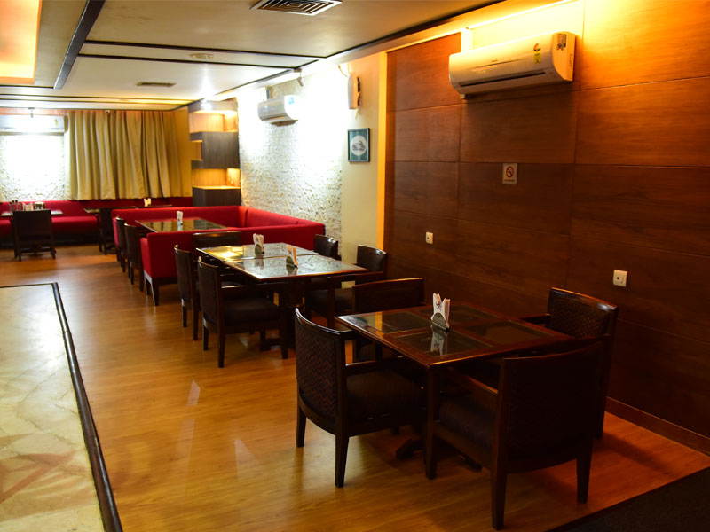 Facilities at Jaipur Club